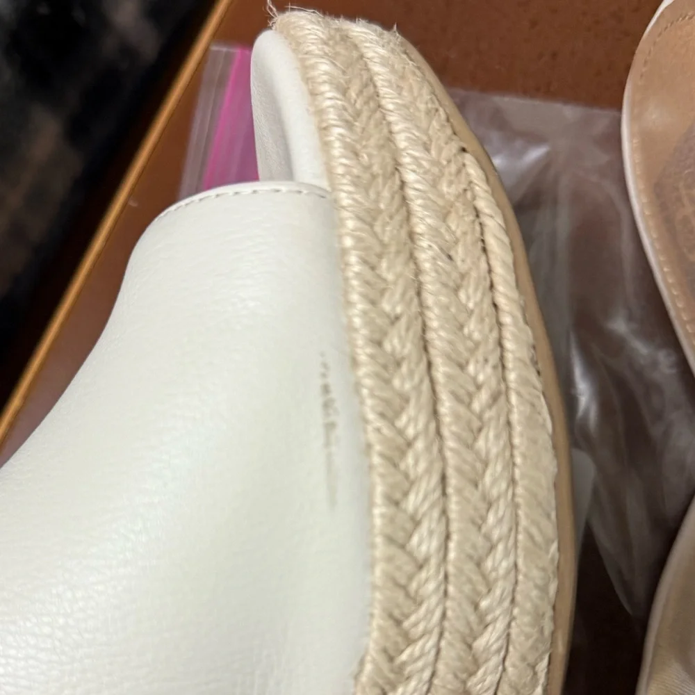 DV By Dolce Vita Dixon Wedge Sandal In White Size 8.5 Beach Resortwear